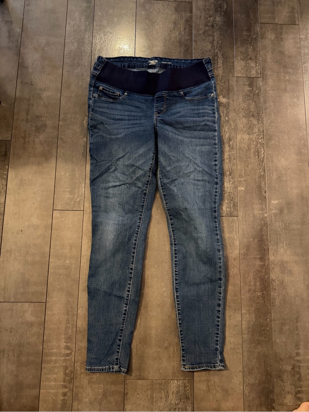 Signature by Levi Strauss Women's Dark Blue Maternity Skinny Jeans